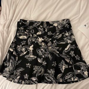 Merona a line linen lined  size 14 floral skirt. Black and white